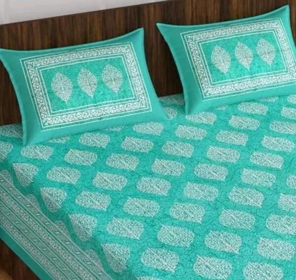 Exquisite Floral Double Bed Bedsheet and Pillow Cover Set