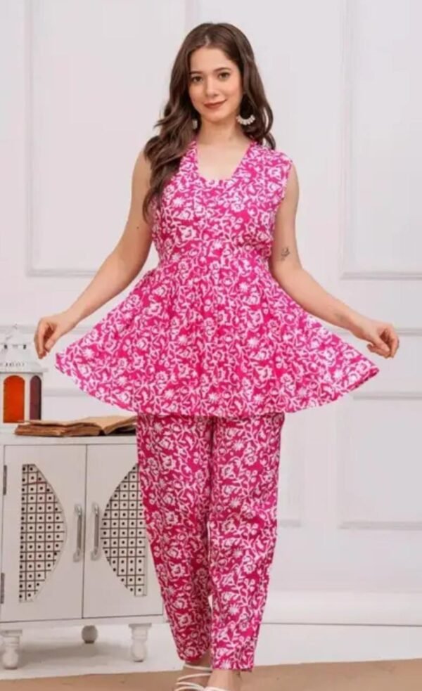 Stylish Pink Printed Rayon Co-Ord Set for Women - Sleeveless Crop Top and Trousers | Stylish & Comfortable Outfit